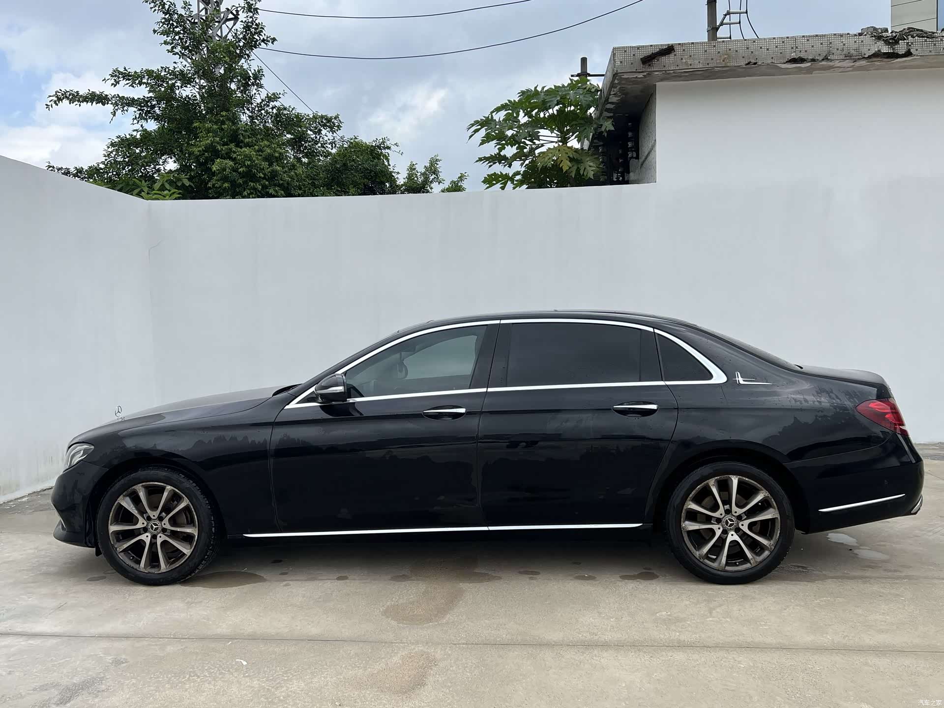 Mercedes-Benz E-Class, 2017 3