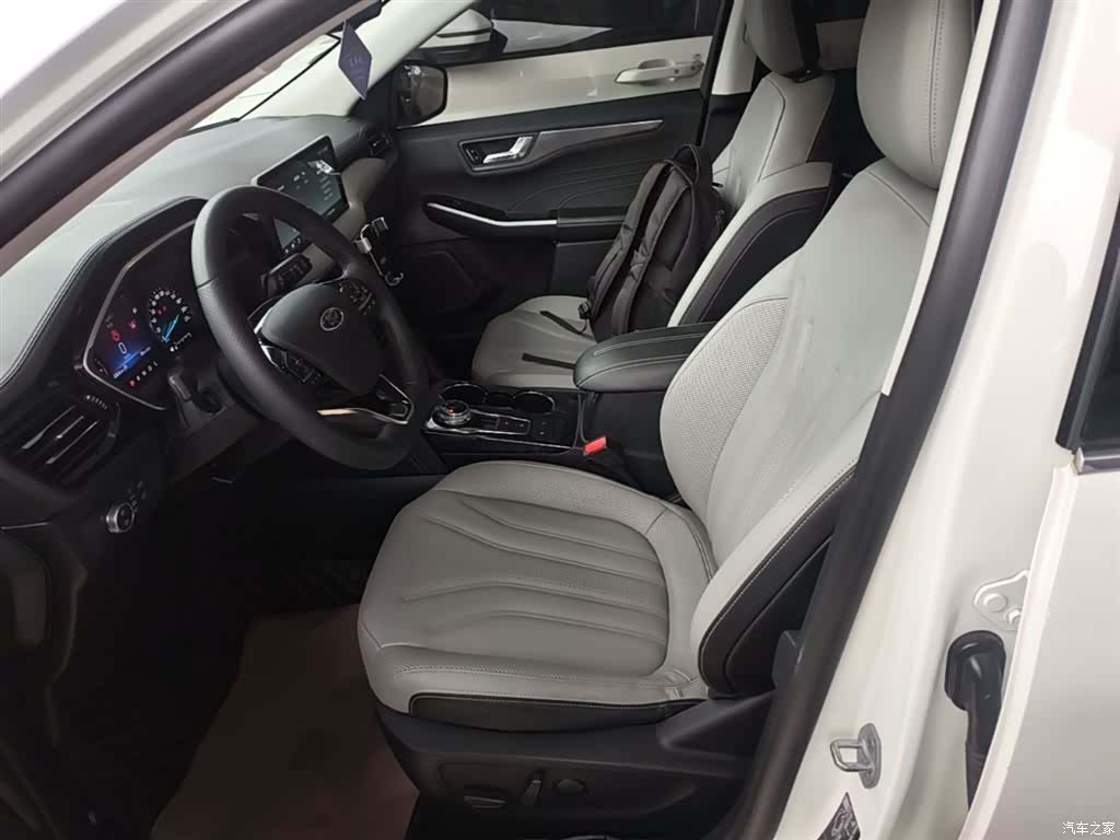 Ford Escape, 2021 15