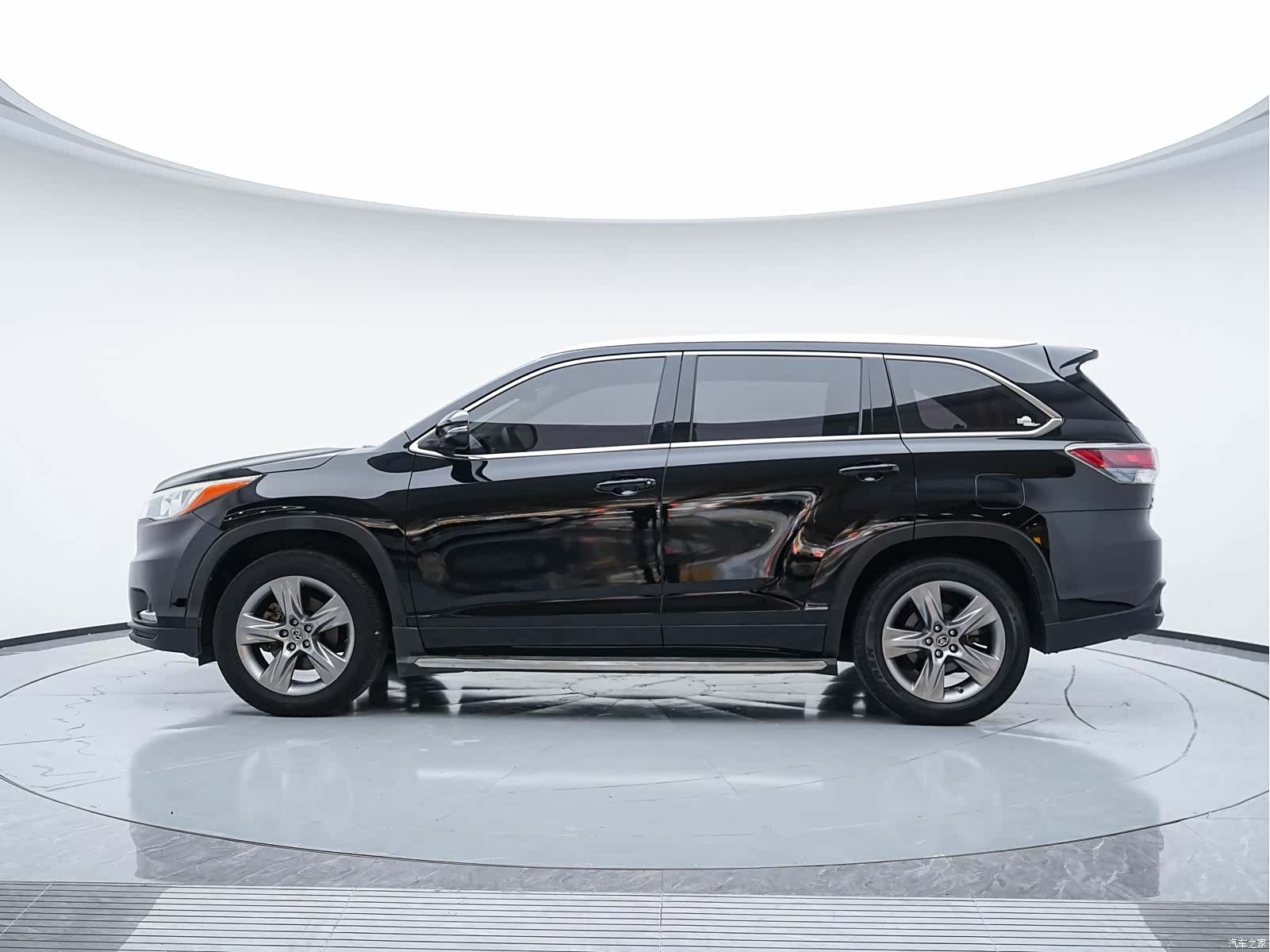 Toyota Highlander, 2017 все фото