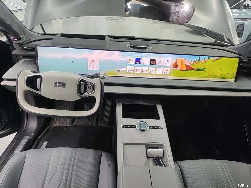 Geely E8, 2024 6