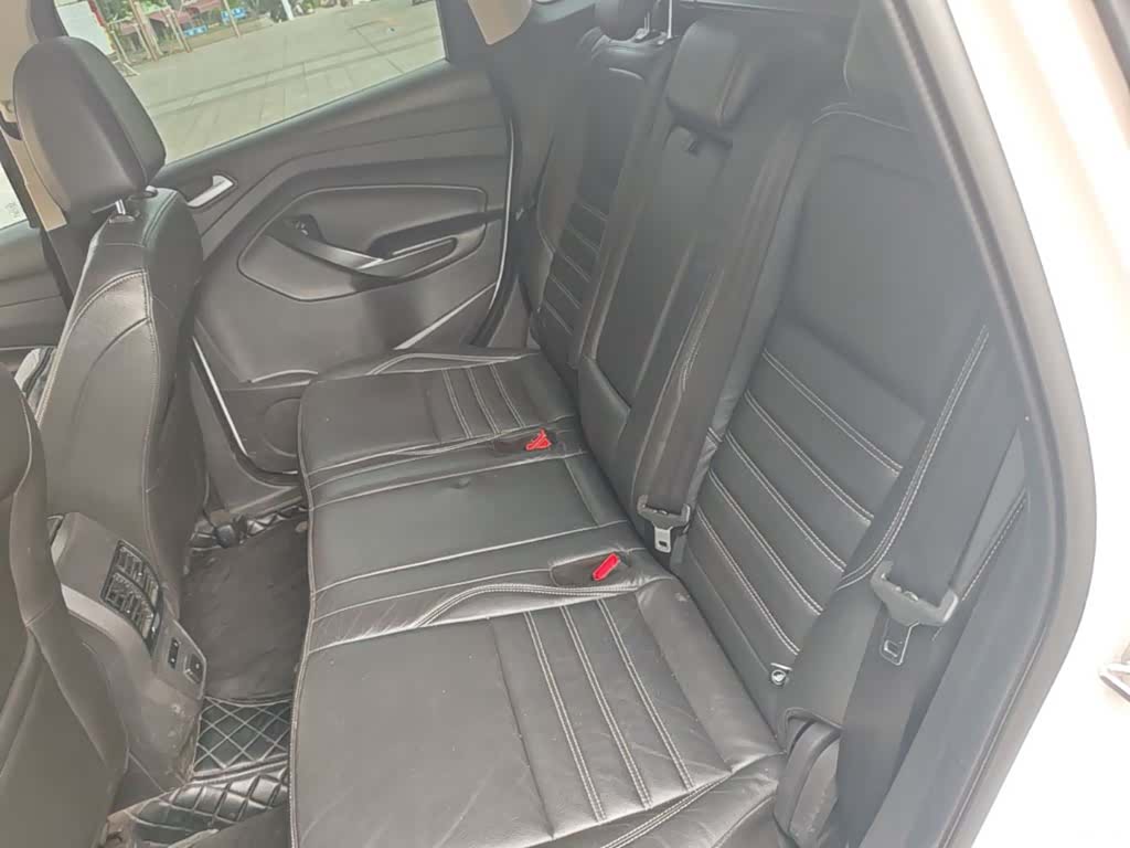 Ford Kuga, 2017 17