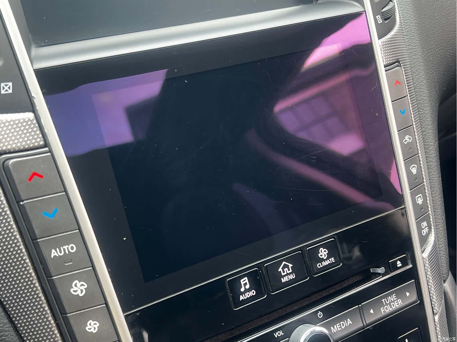 Infiniti Q50L, 2015 50