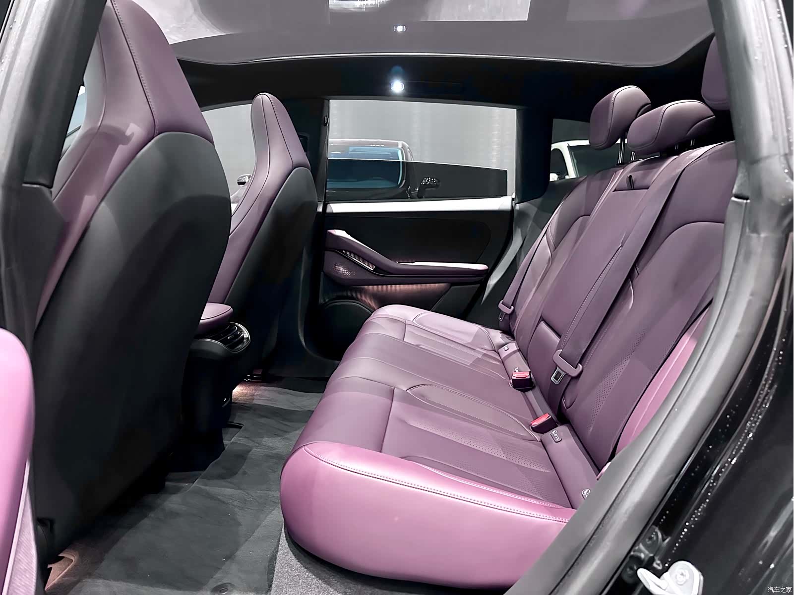 NIO ET5, 2024 11