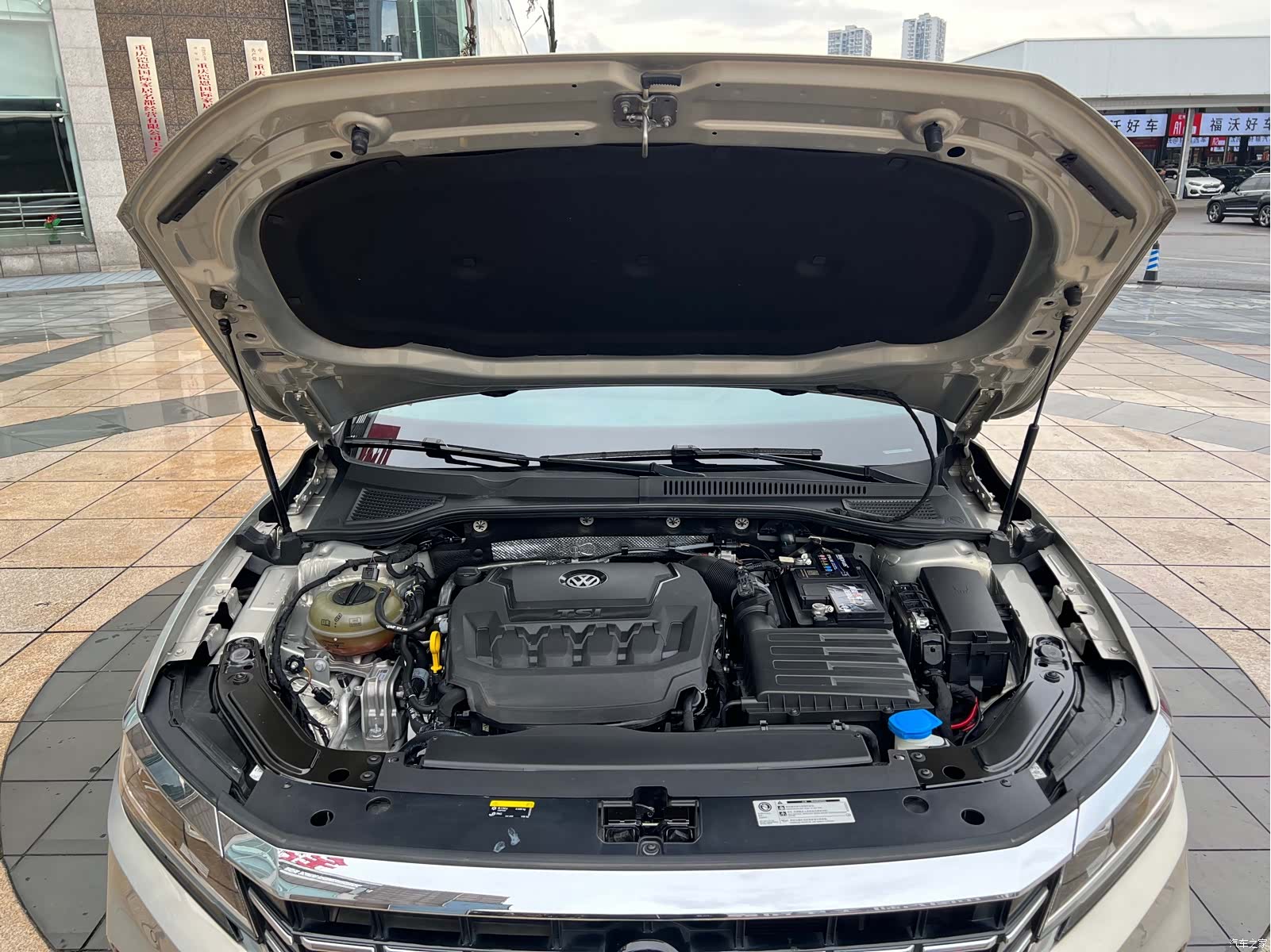Volkswagen Passat, 2020 19