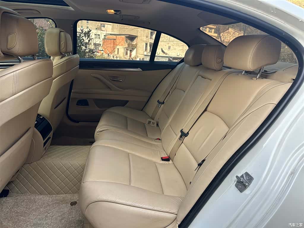 BMW 5 Series, 2012 17