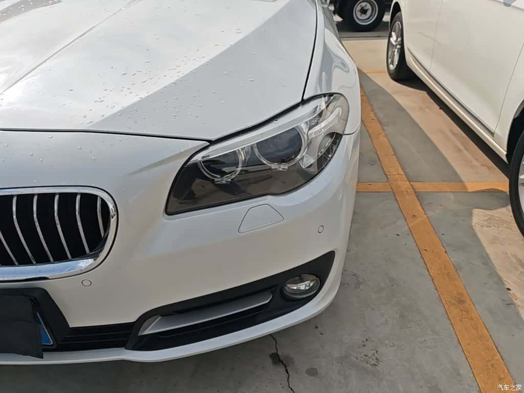 BMW 5 Series, 2017 24