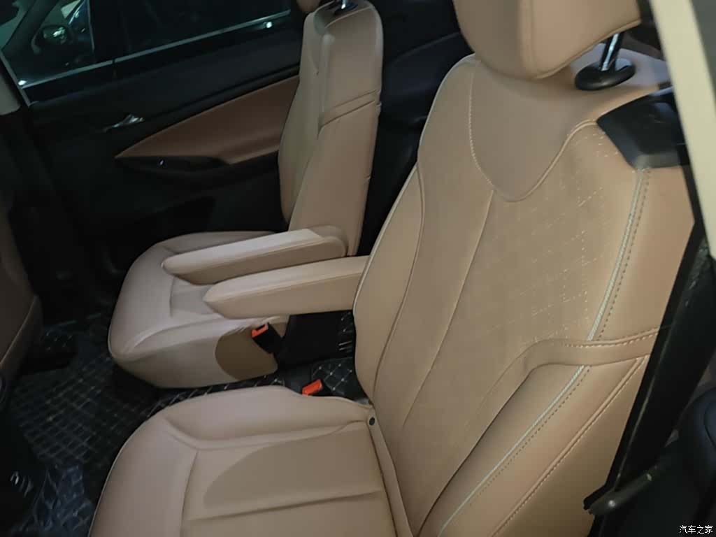 Buick GL6, 2022 17
