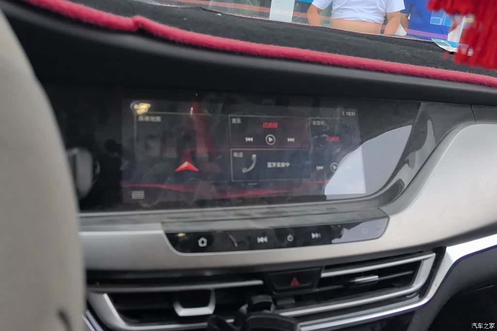 Changan CS35, 2019 13
