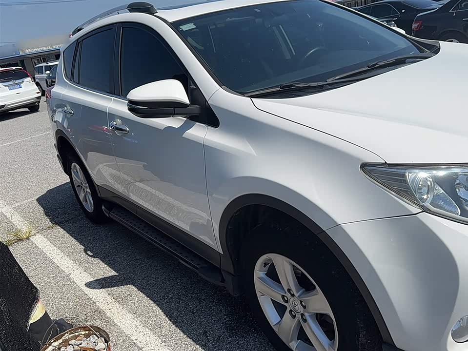 Toyota RAV4 Rongfang