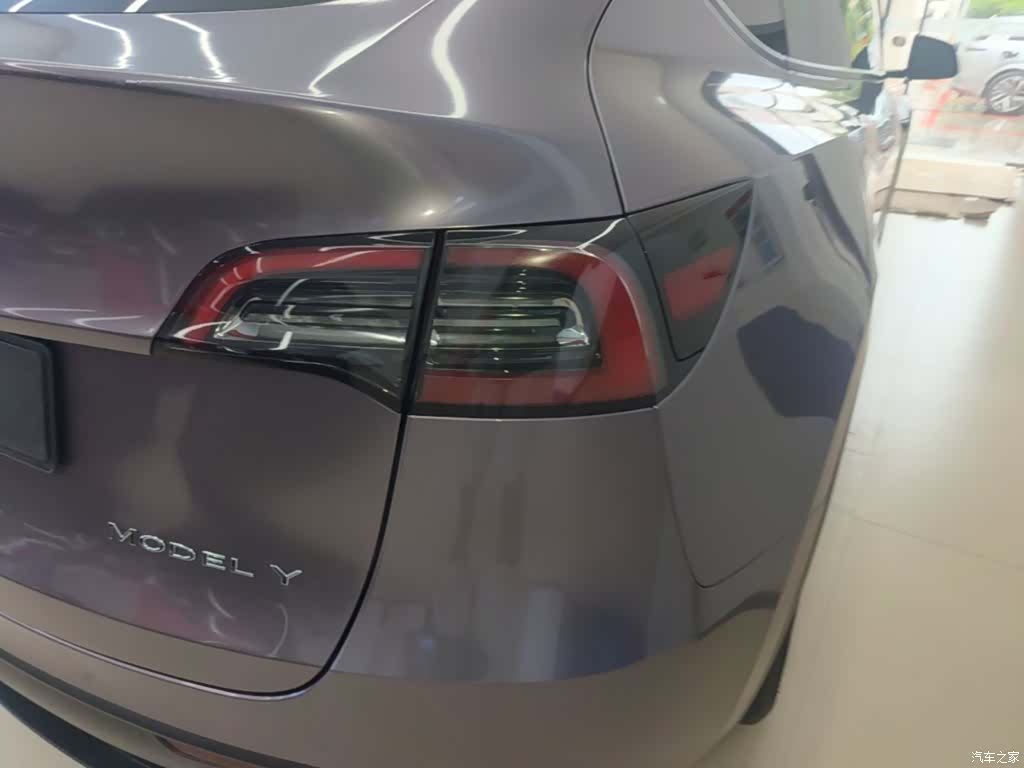 Tesla Model Y, 2022 8