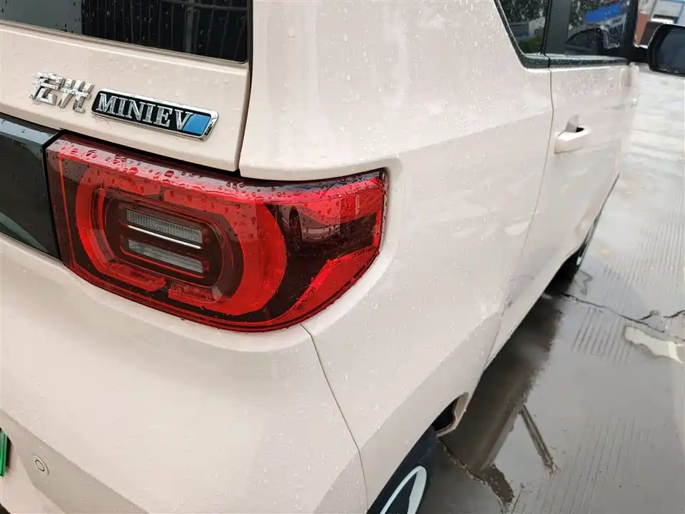 Wuling Hongguang MINIEV