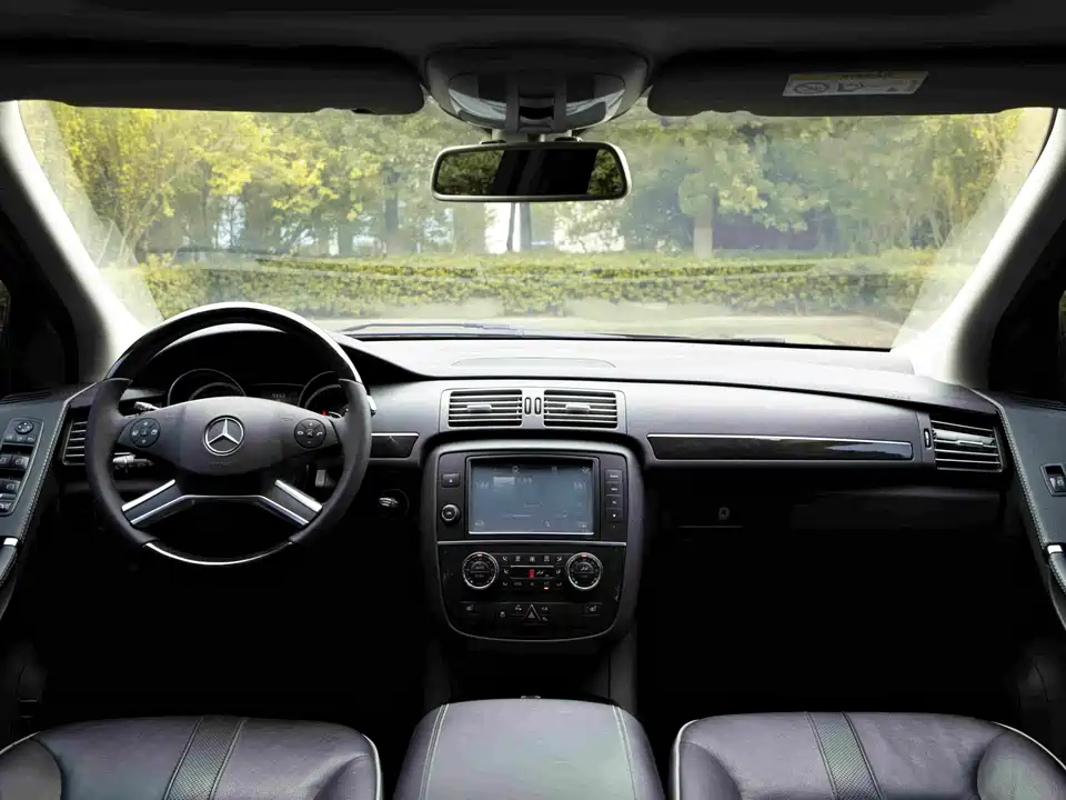 Mercedes-Benz R-class