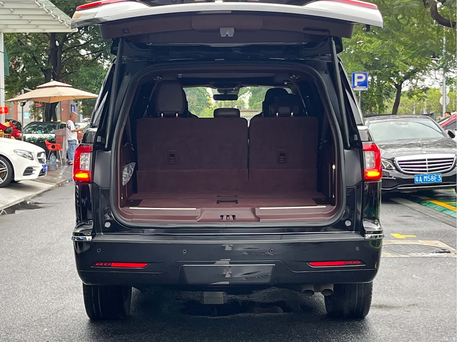 Lincoln Navigator, 2021 7