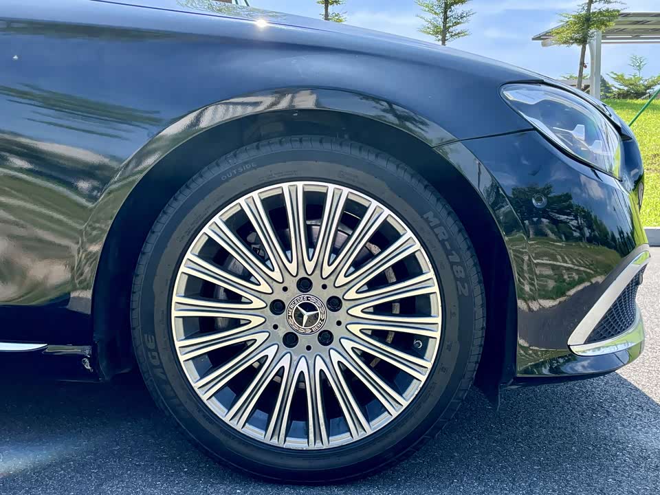 Mercedes-Benz E-class