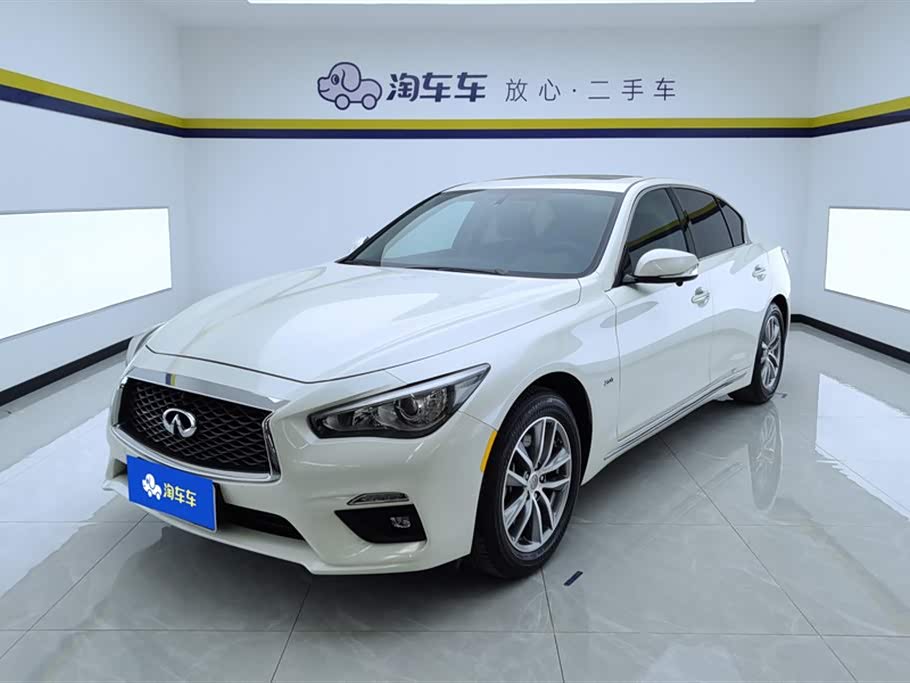 Infiniti Q50L
