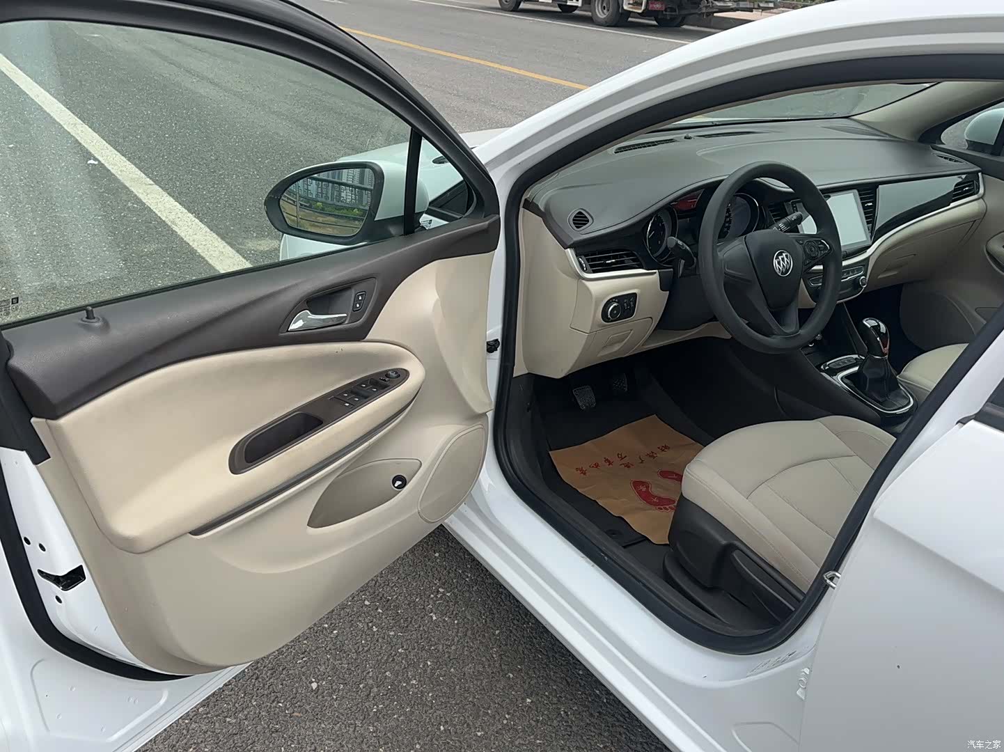 Buick Verano, 2017 14