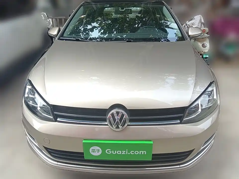 Volkswagen golf