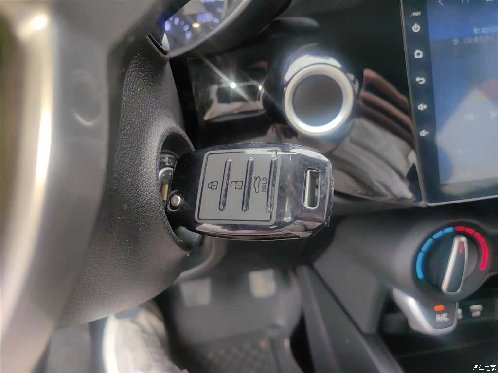 Kia K2, 2018 9