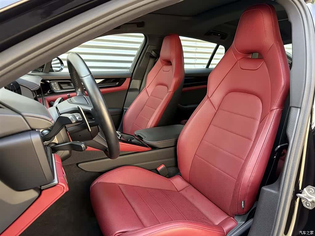 Porsche Panamera, 2025 13