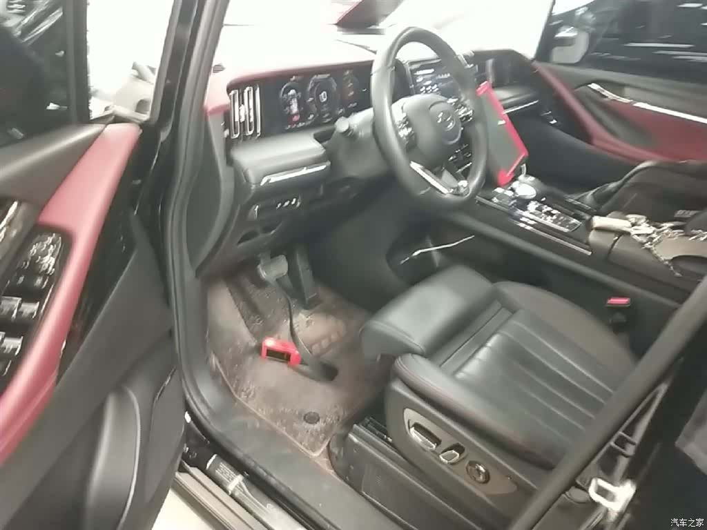 Trumpchi E9, 2024 16
