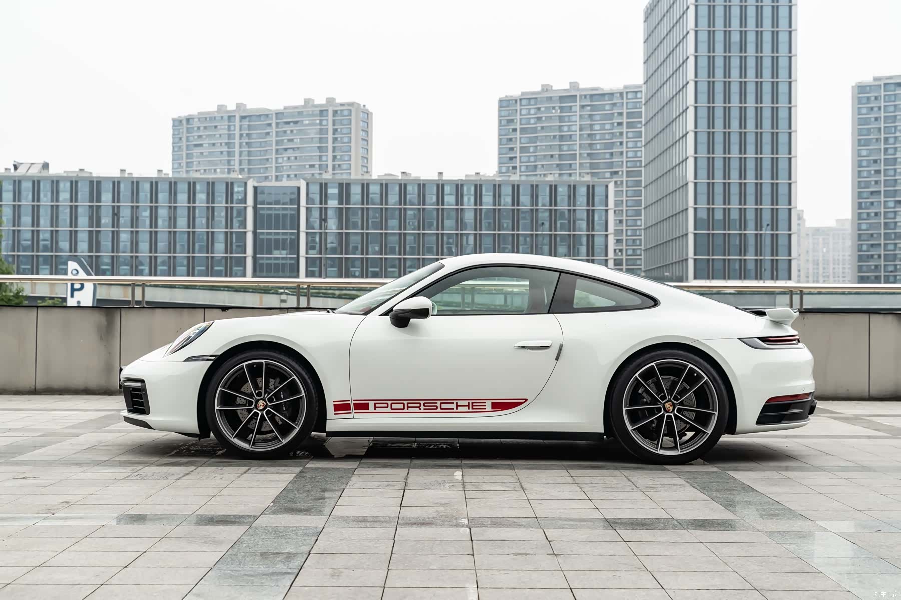 Porsche 911, 2024 4