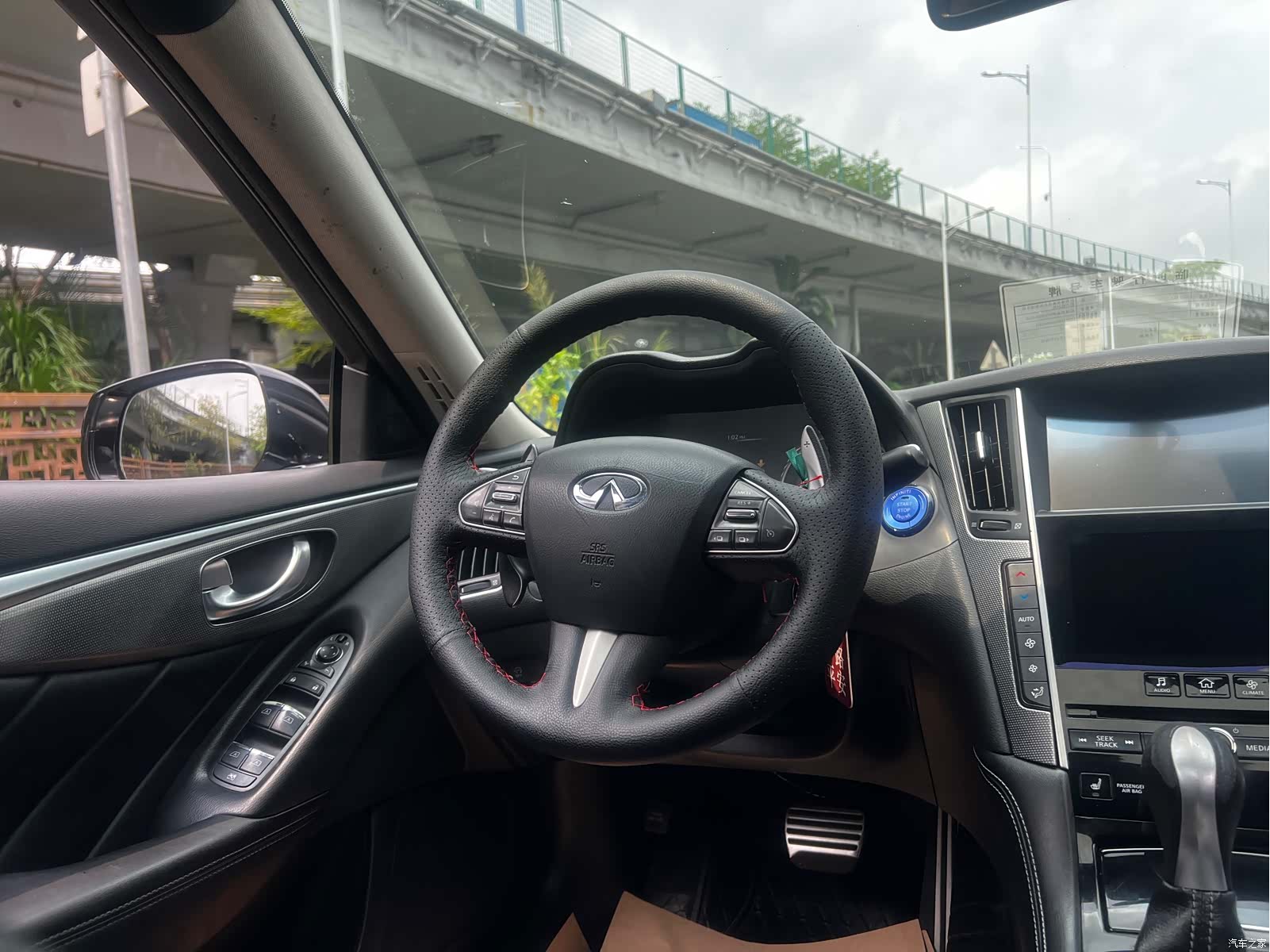 Infiniti Q50L, 2015 28