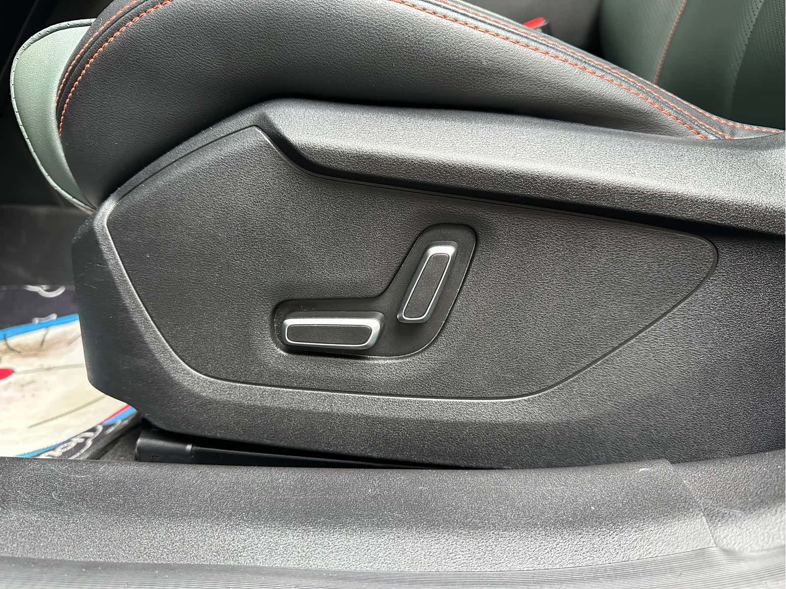 Geely Boyue, 2024 18