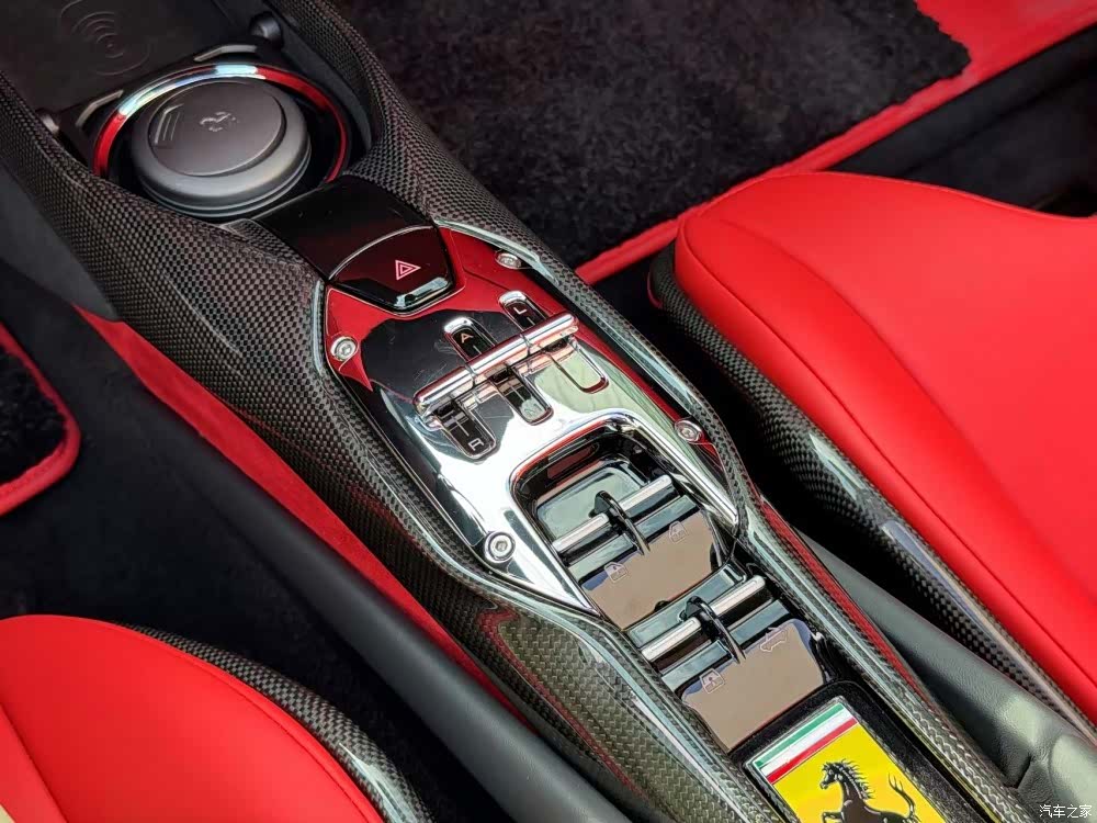 Ferrari 296, 2024 7