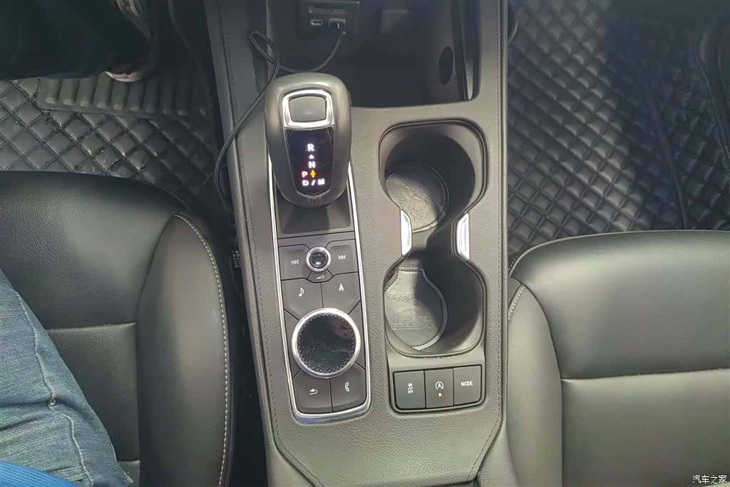 Cadillac XT4, 2019 16