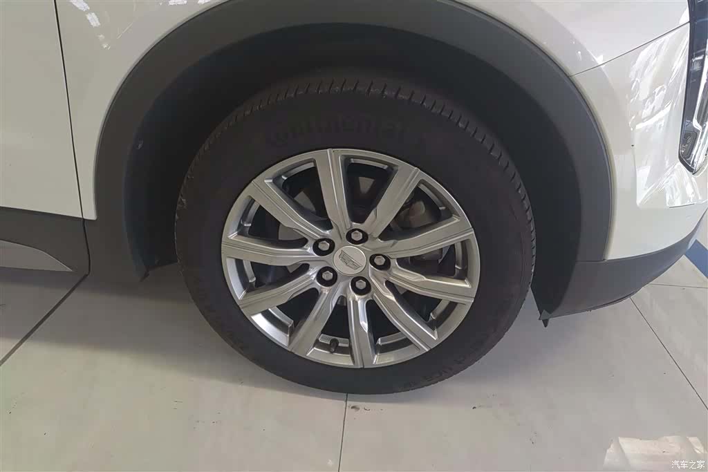 Cadillac XT4, 2019 6