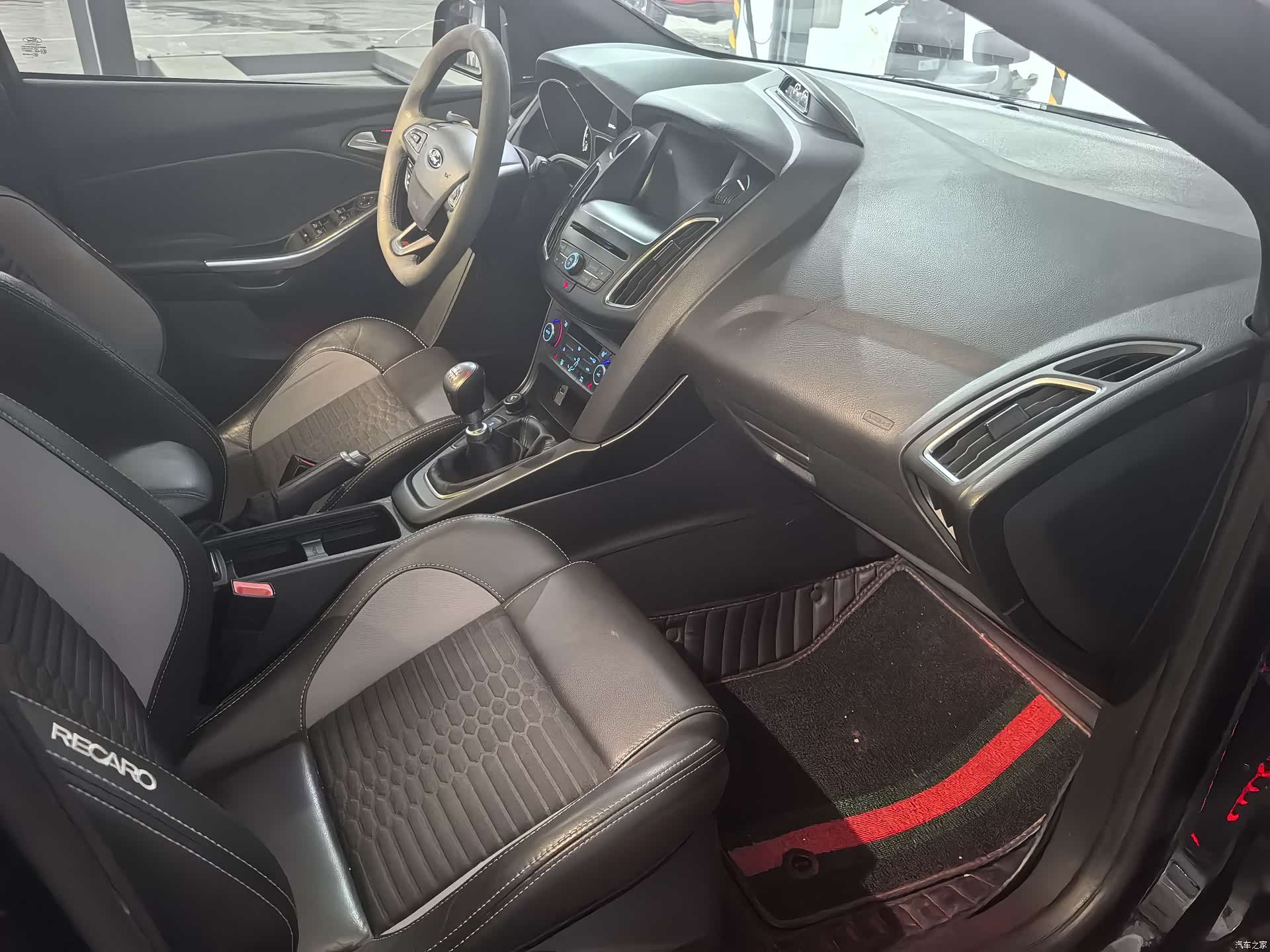 Ford Focus, 2018 4