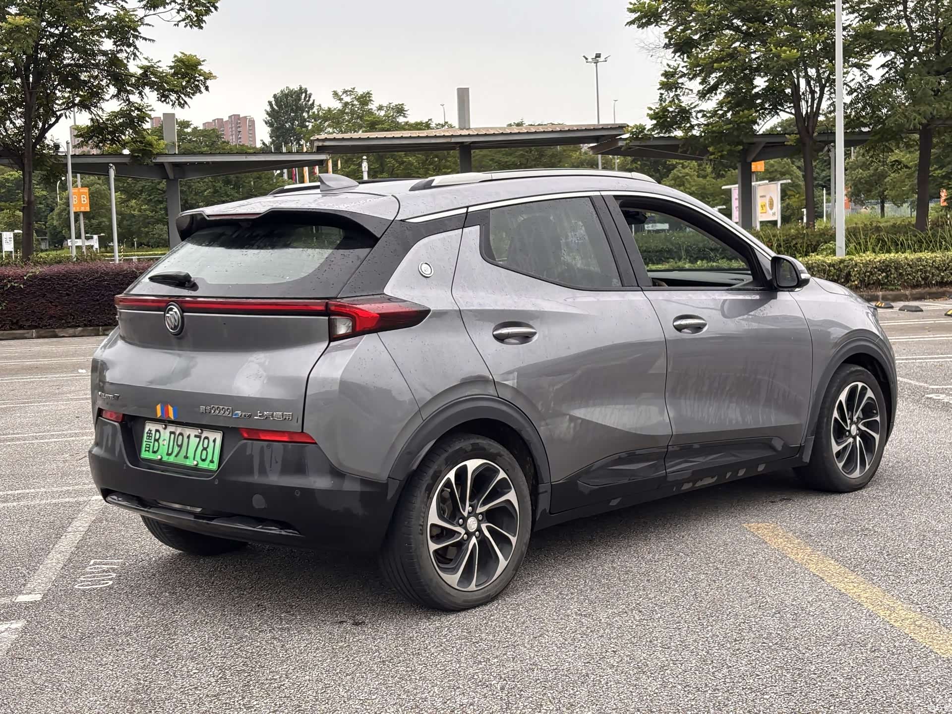 Buick Velite, 2021 10