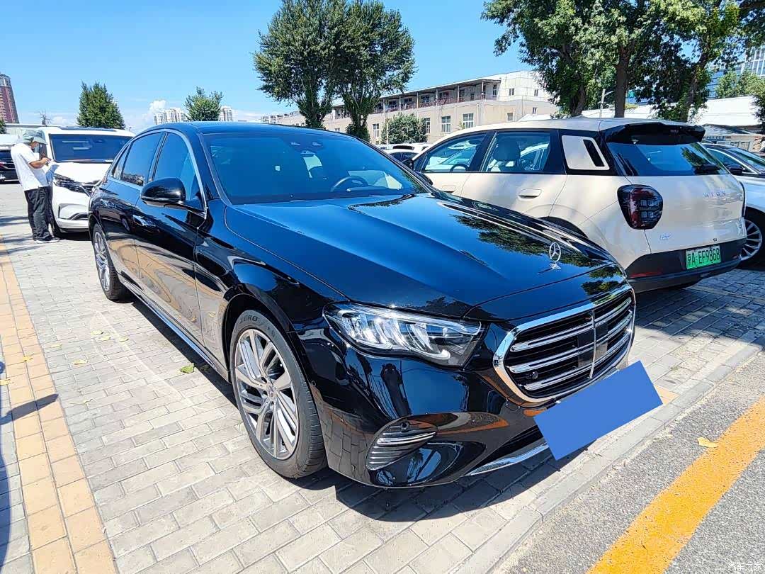 Mercedes-Benz E-Class, 2024 3
