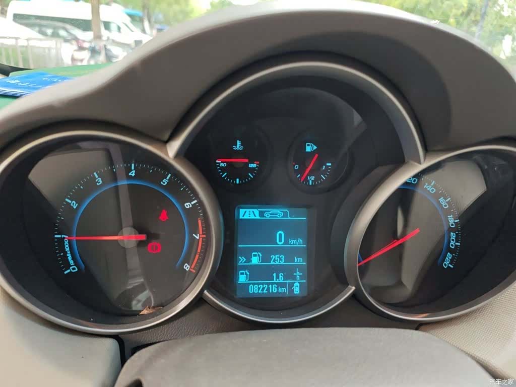 Chevrolet SE, 2015 12