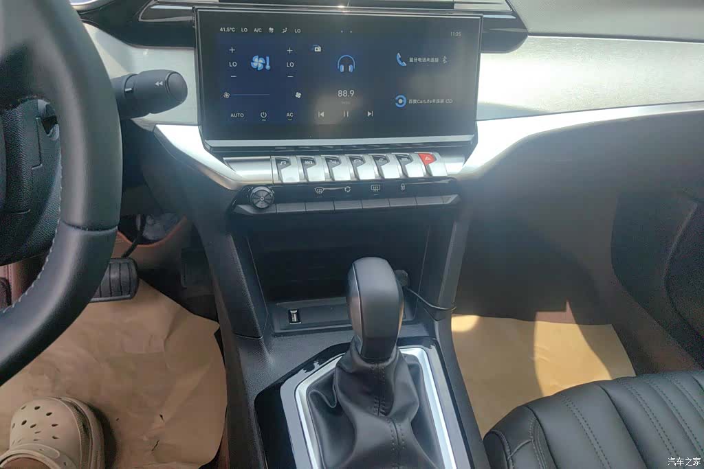 Peugeot 408, 2025 13