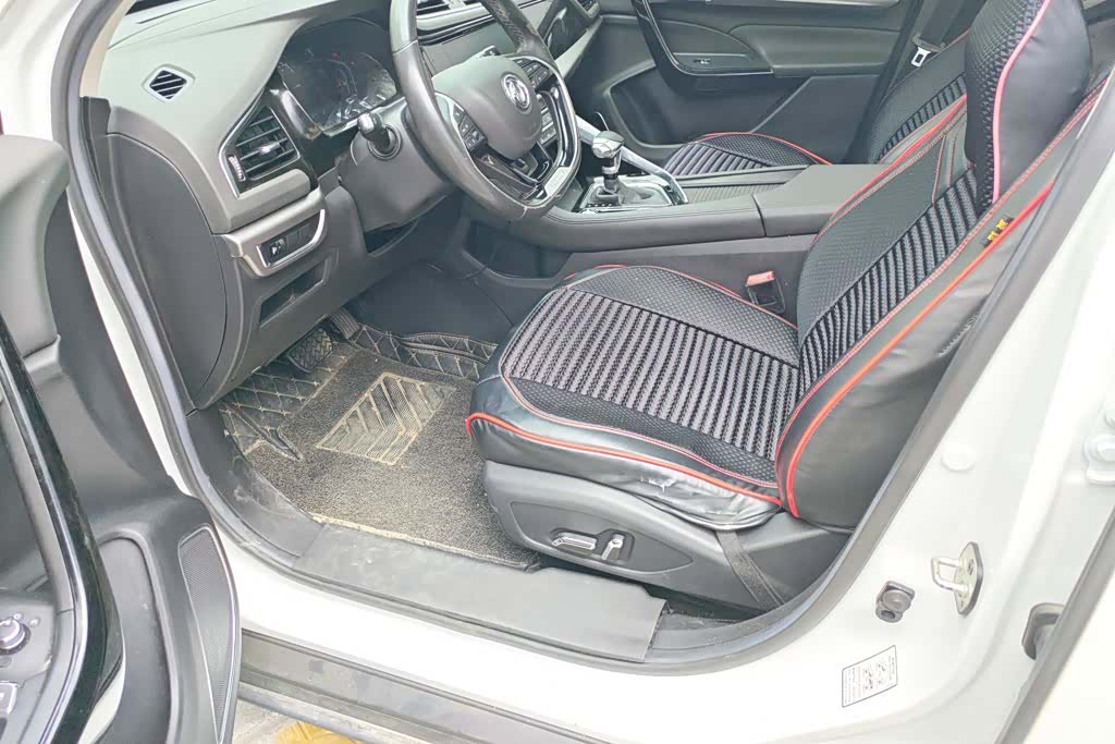 DongFeng AX7, 2019 9