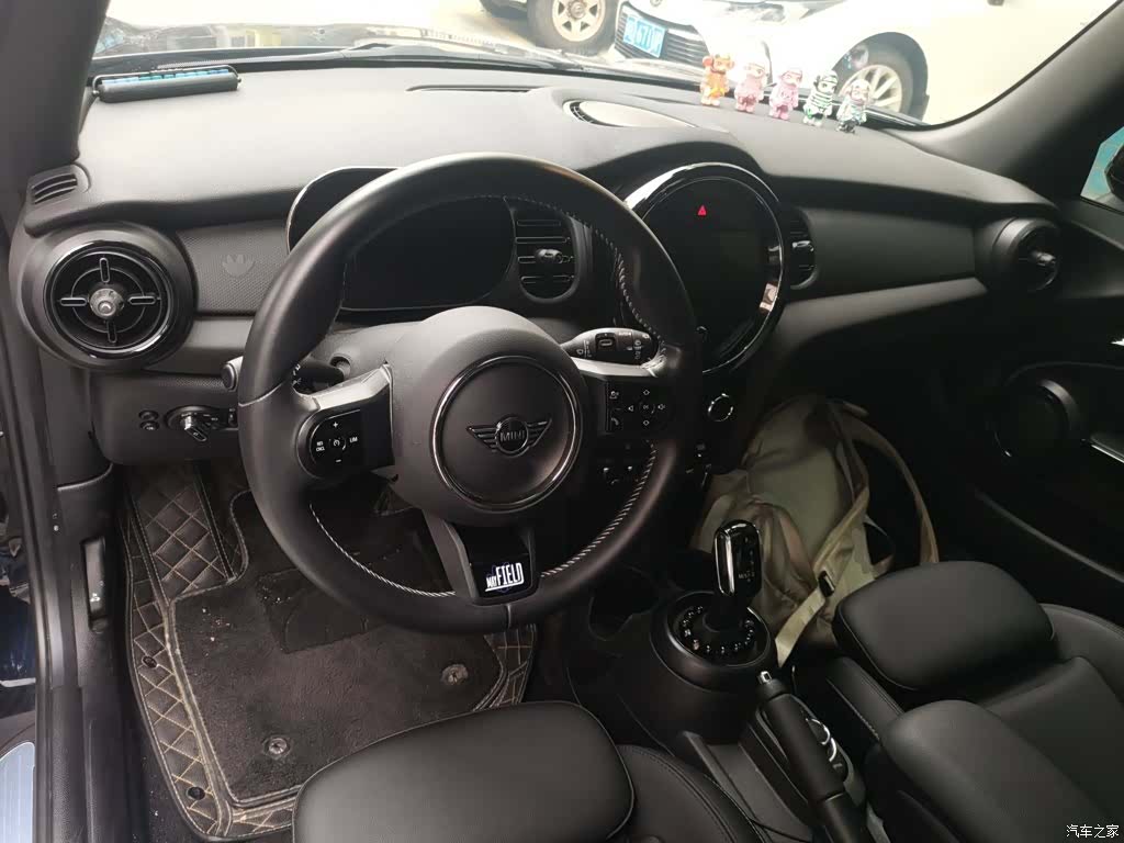 Mini Cooper, 2024 6