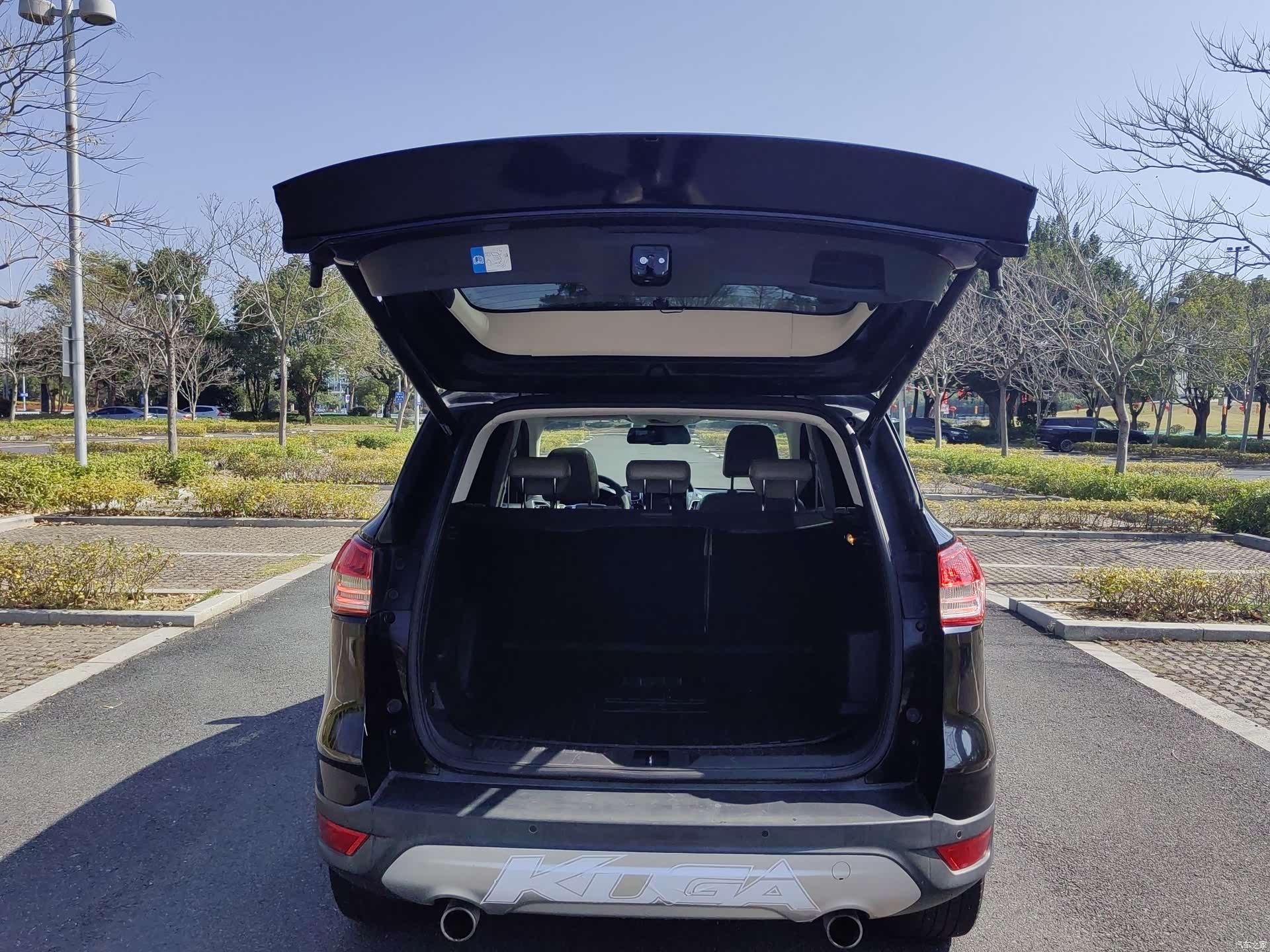 Ford Kuga, 2013 10