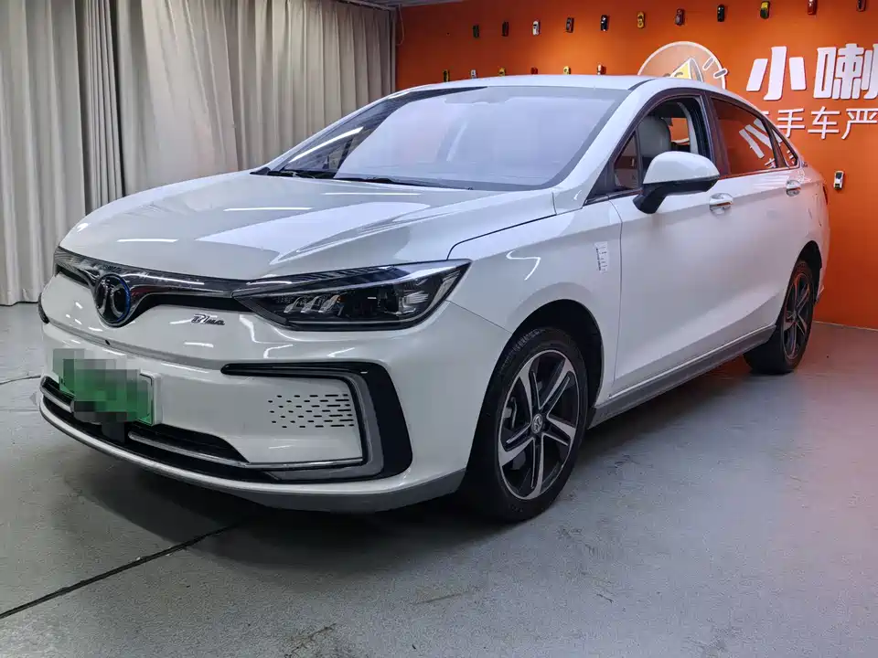 BAIC Beijing EU5