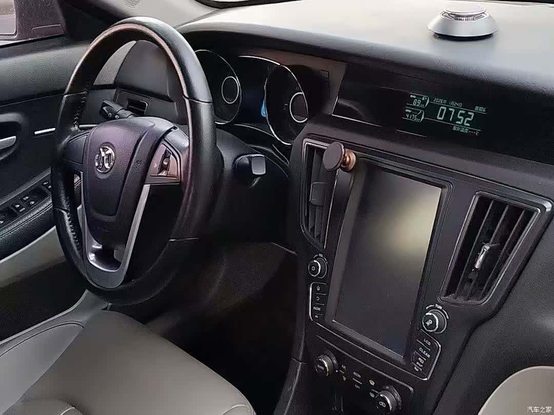 BAIC D50, 2016 3