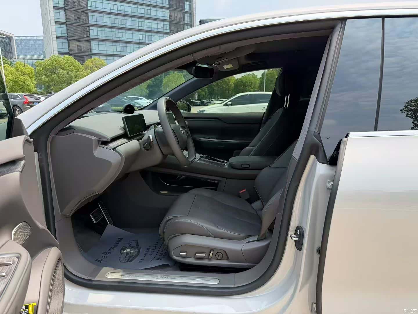 NIO ET7, 2024 4