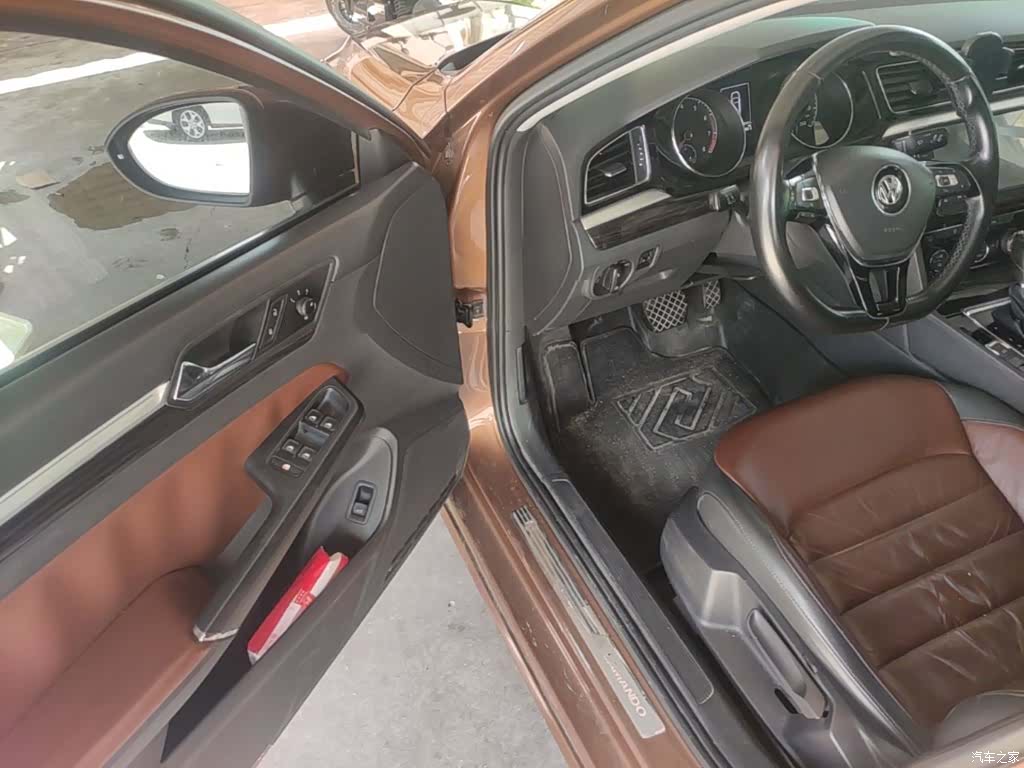 Volkswagen Lamando, 2016 16