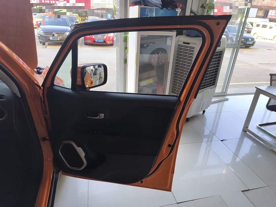 Jeep Freeman