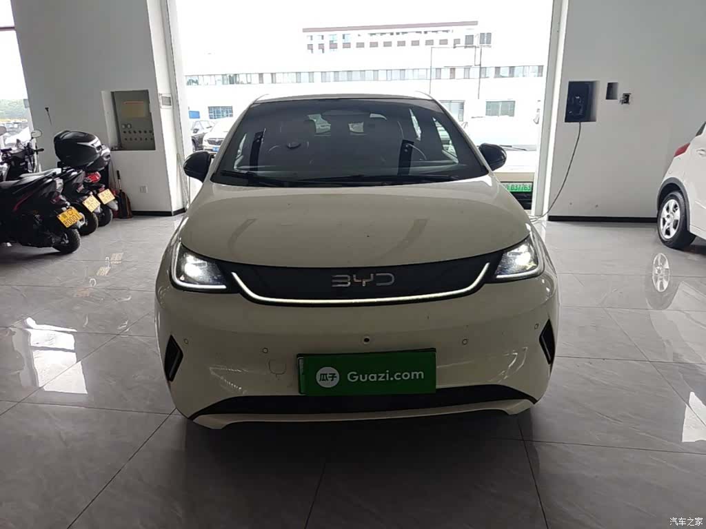 BYD Dolphin, 2025 3