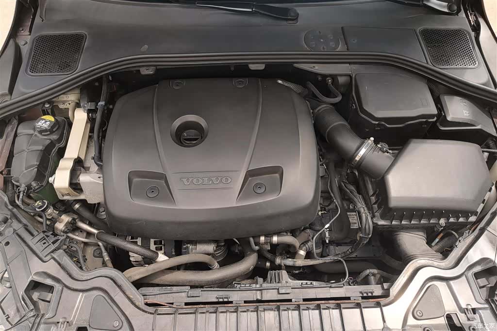 Volvo S60, 2017 10