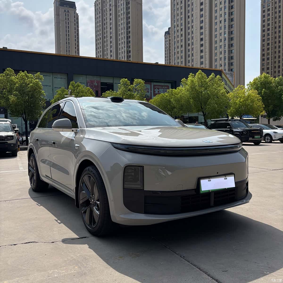 Li Auto L6, 2024 3