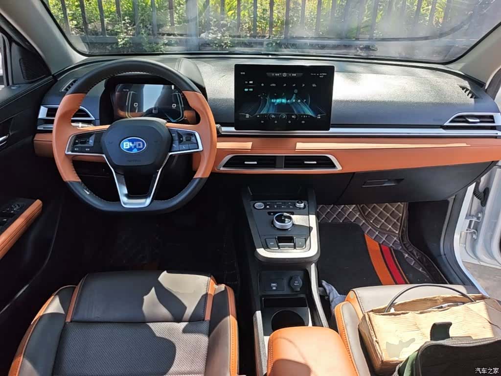 BYD E2, 2021 10