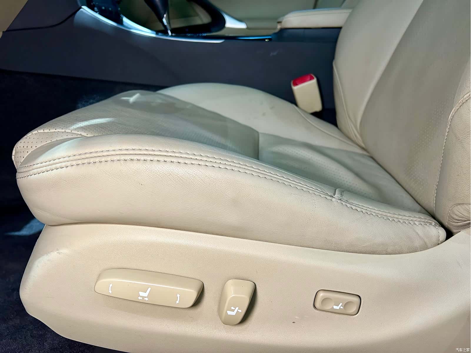 Lexus IS, 2012 34