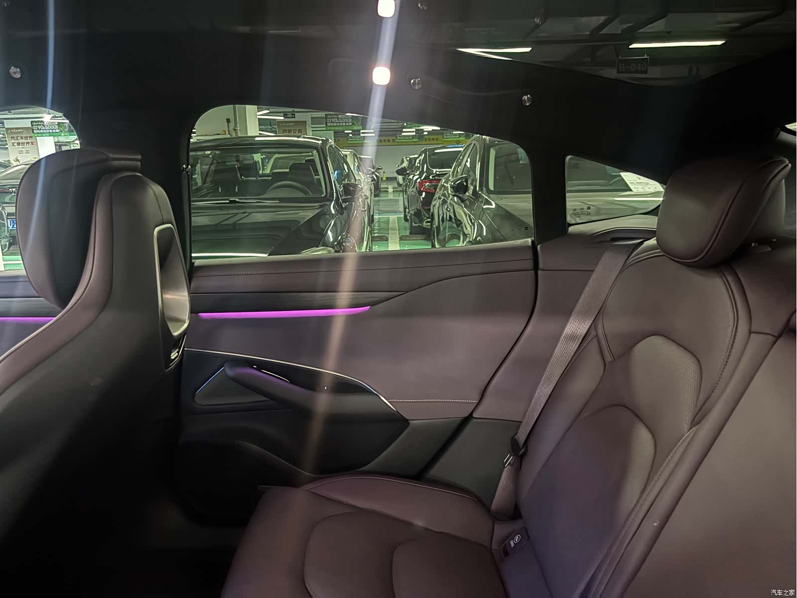 Xiaomi SU7, 2025 9