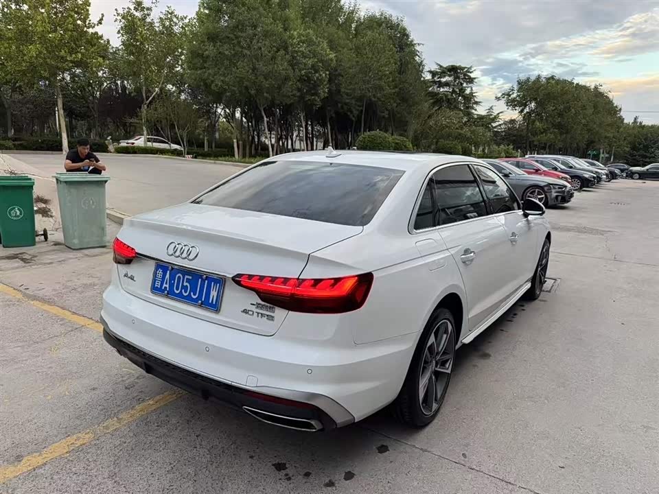 Audi A4L